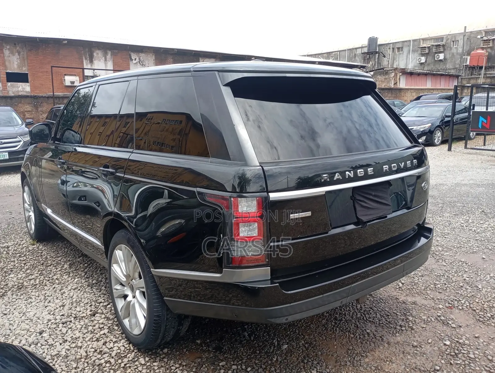 Land Rover Range Rover Vogue 2014 Black