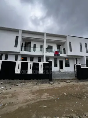 3bdrm Duplex in Sangotedo for sale