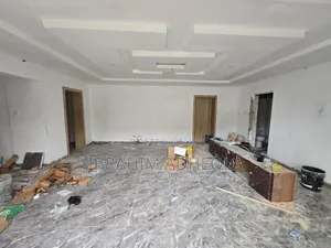 3bdrm Apartment in Okota for rent