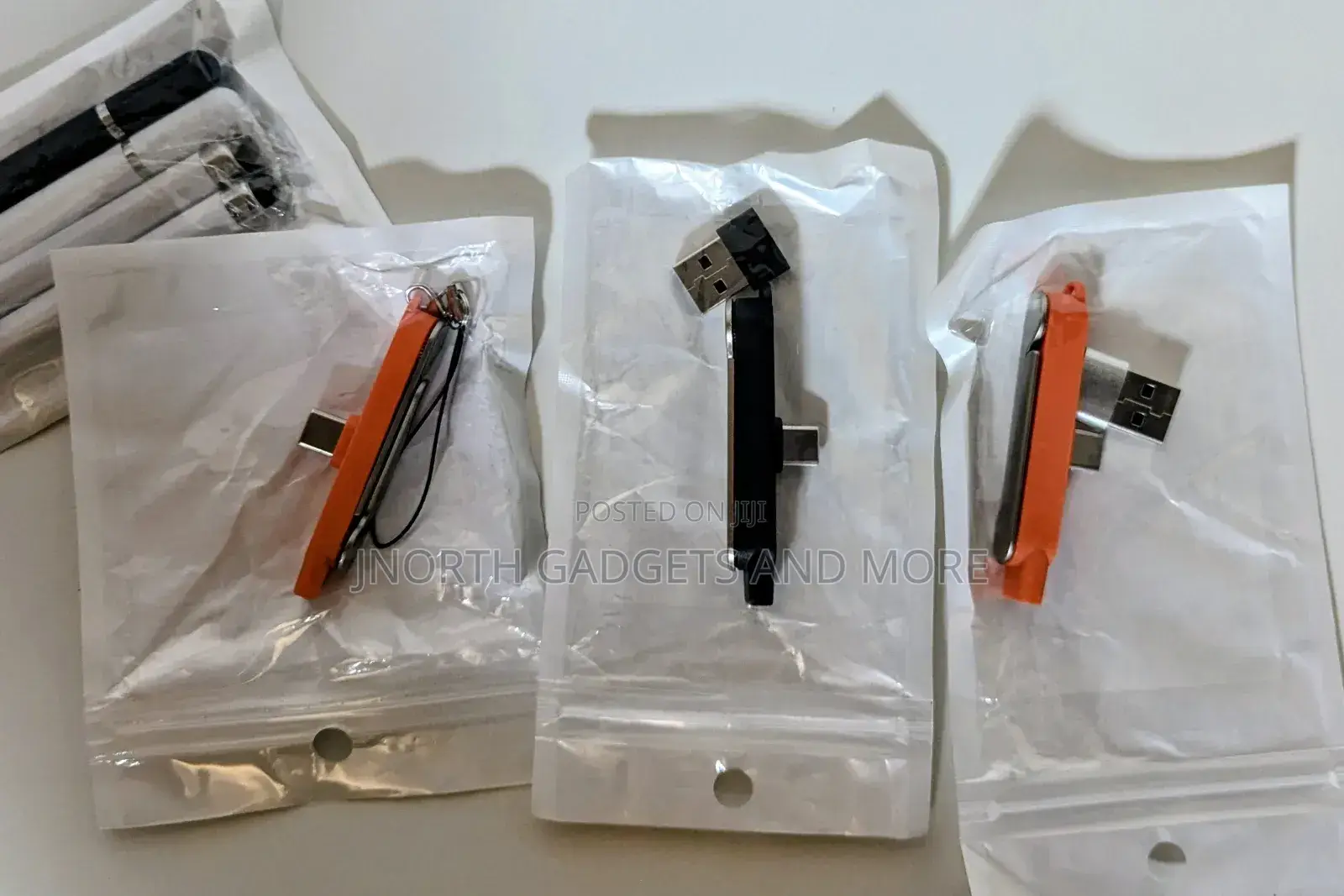 Type C Charging Cable Adapter + Phone Stand