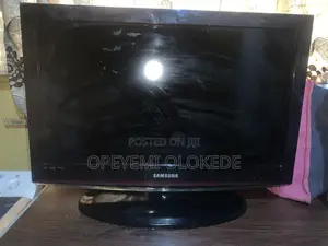 Samsung 26-Inch LCD TV for Sale, Price Is Slightly Negotiable .