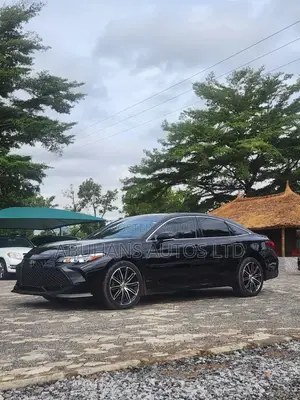 Toyota Avalon Touring 2022 Black