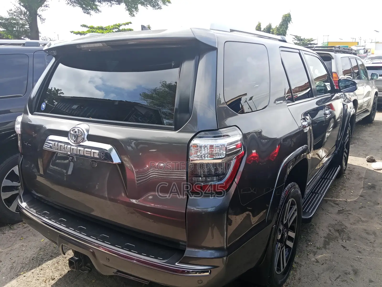 Toyota 4-Runner 2015 Gray