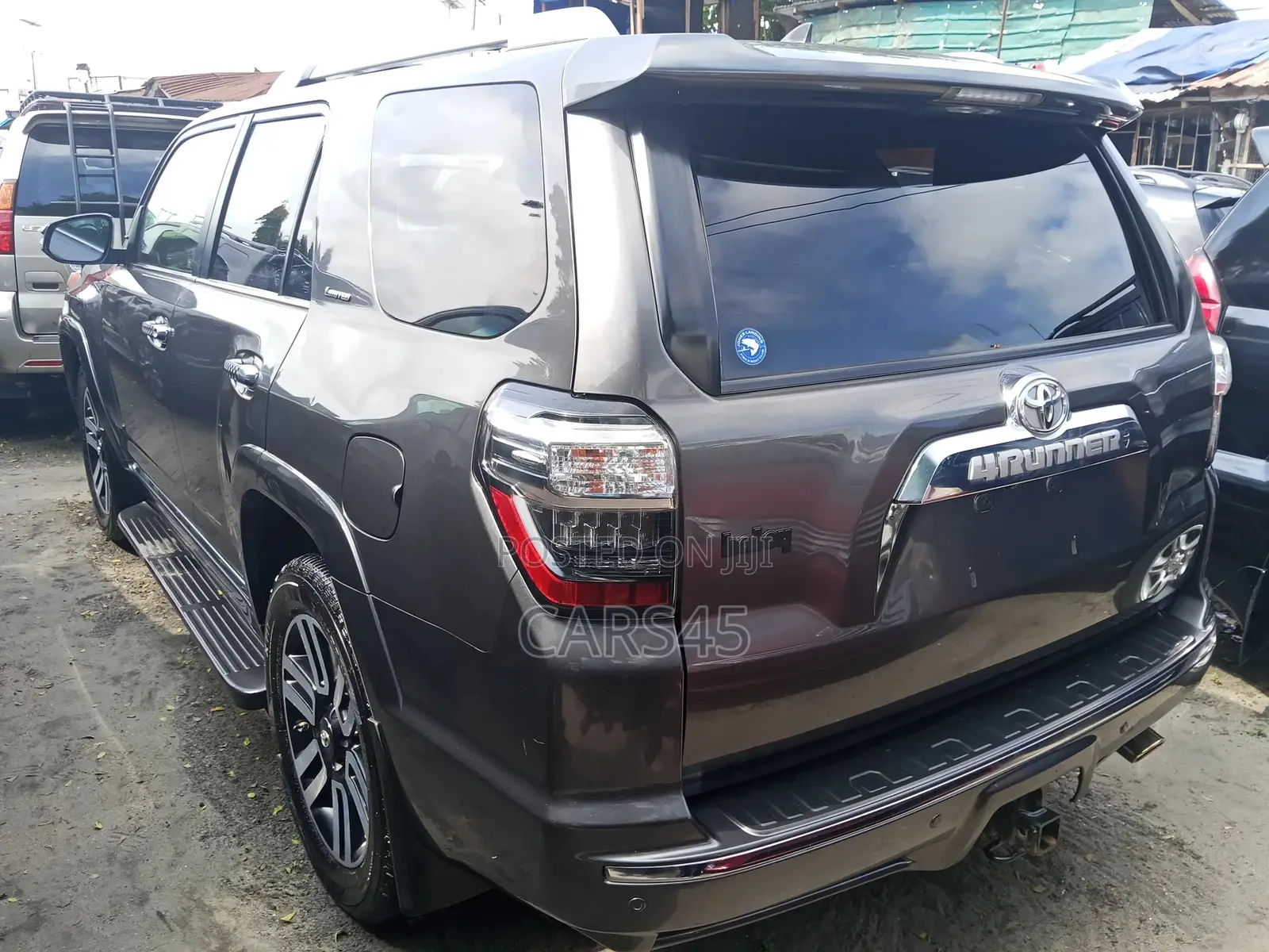 Toyota 4-Runner 2015 Gray