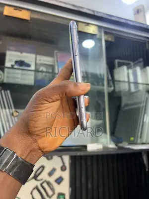 Apple iPhone 11 256 GB Purple