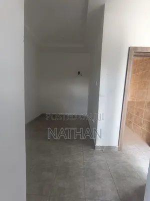Studio Apartment in An Elegant Estate, Dakwo District for rent