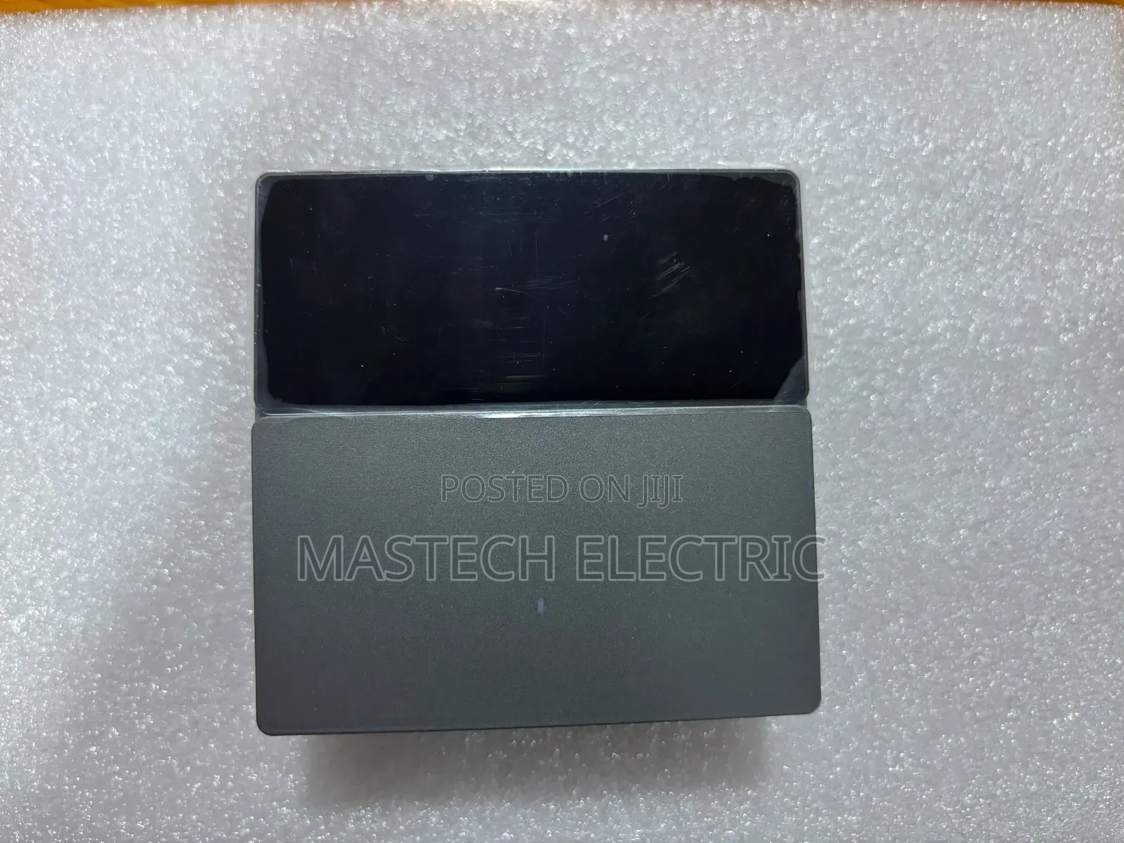 Smart Switches With Screen