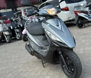 Kymco 2020 White