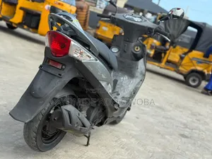Kymco 2020 White