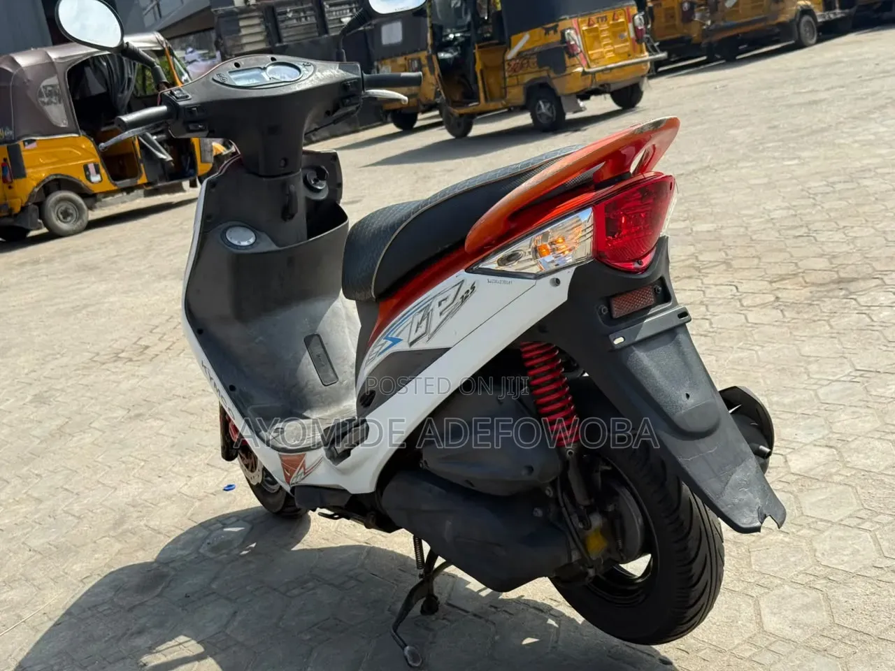 Kymco 2020 White