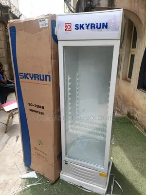 Transparent Glass Door Skyrun SC-228FN Showcase