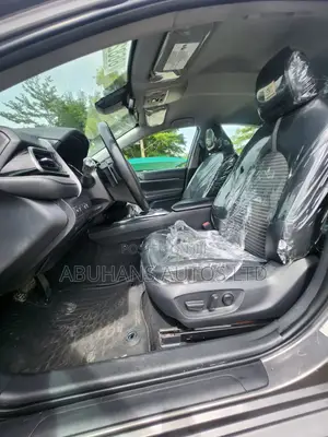 Toyota Camry 2019 Gray