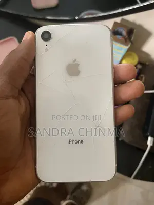 Apple iPhone XR 128 GB White