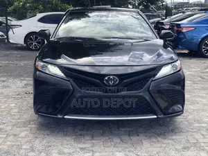 Toyota Camry XSE FWD 2020 Black