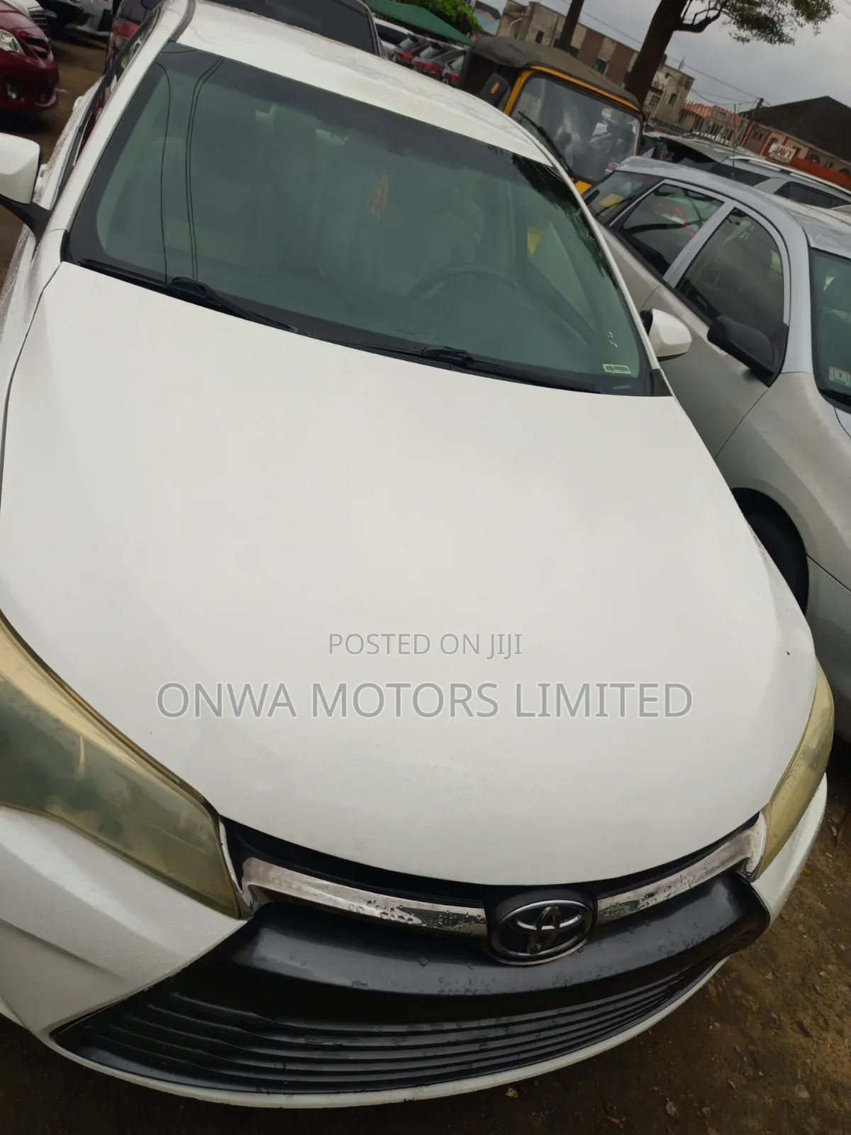 Toyota Camry 2016 White