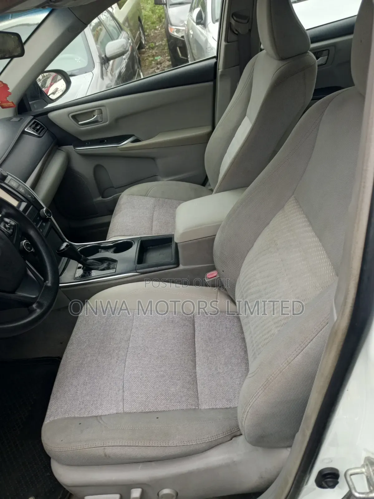 Toyota Camry 2016 White