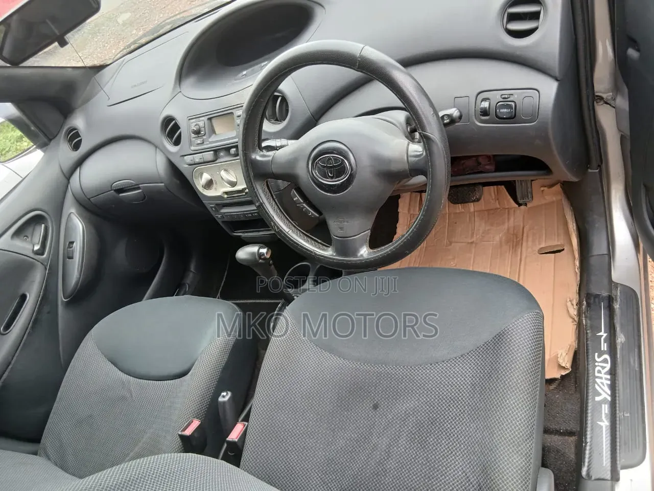 Toyota Yaris 2004
