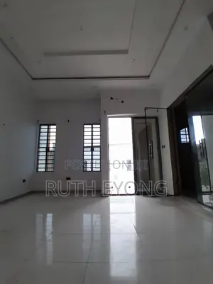 3bdrm Townhouse / Terrace in Within General Paint, Sangotedo for rent