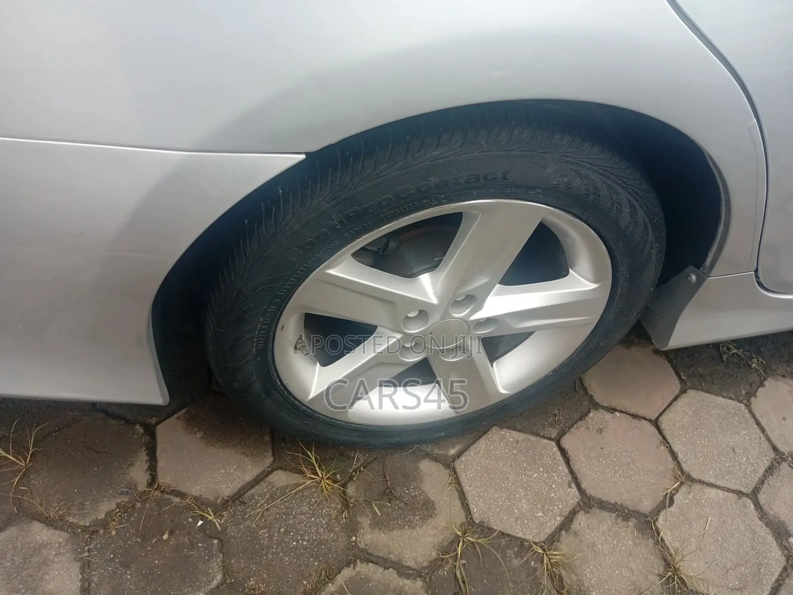 Toyota Camry 2012 Silver