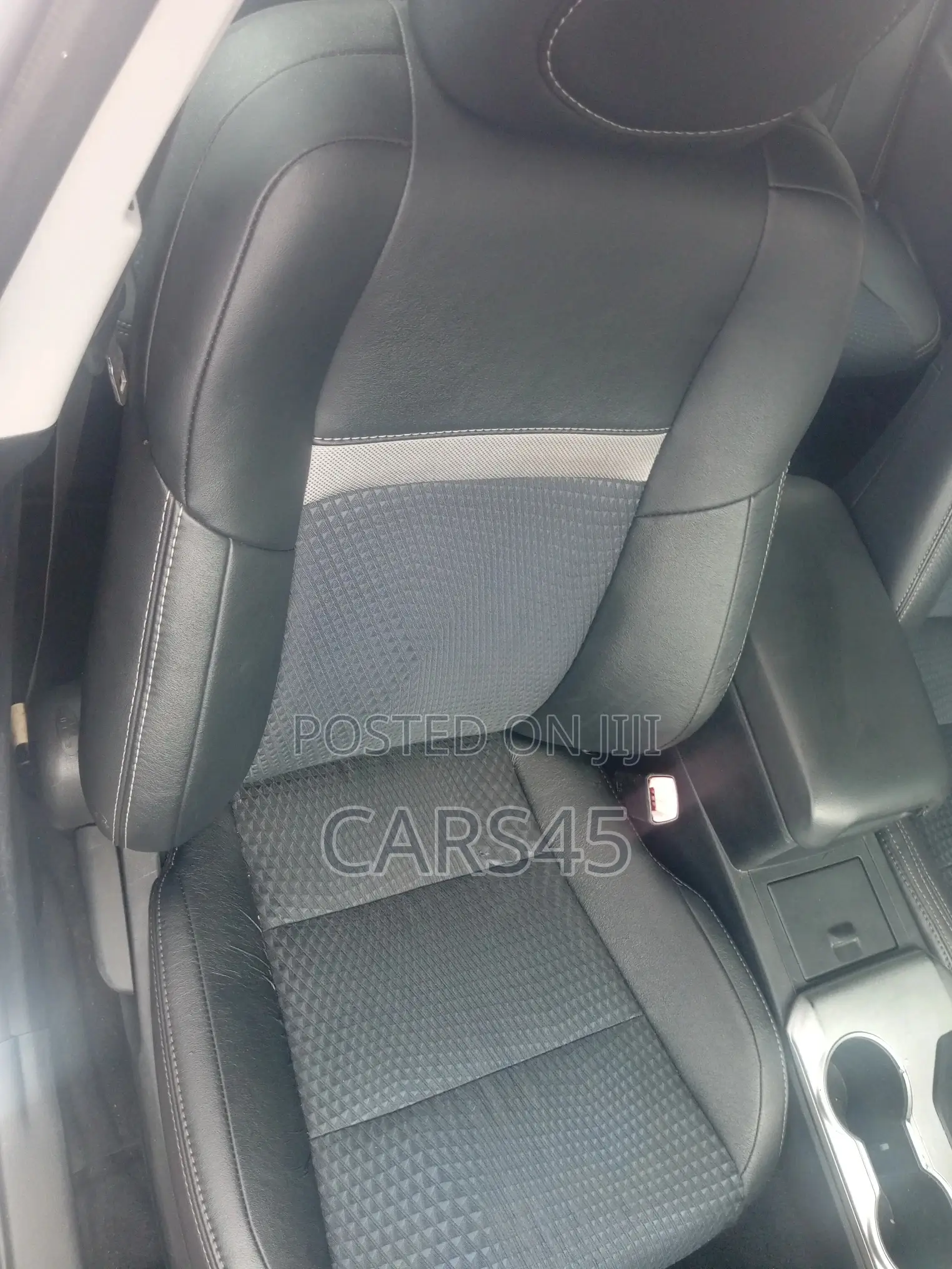 Toyota Camry 2012 Silver