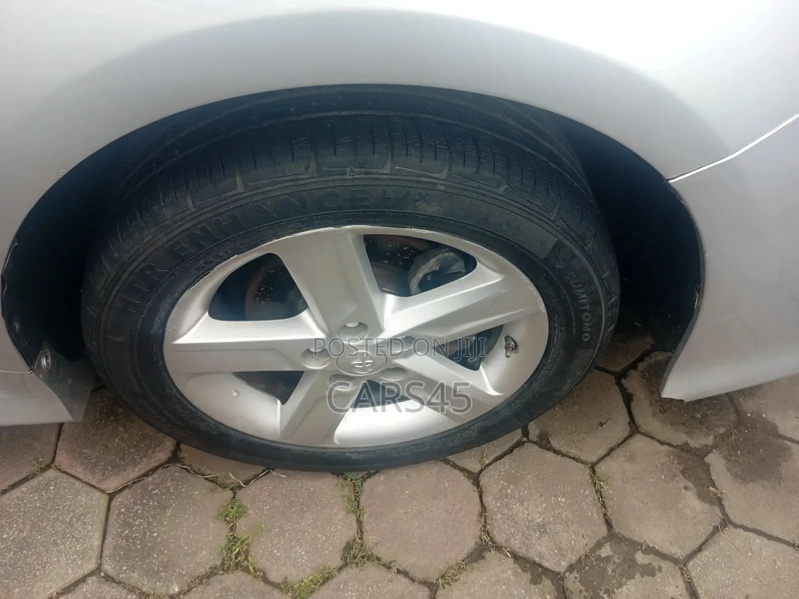 Toyota Camry 2012 Silver