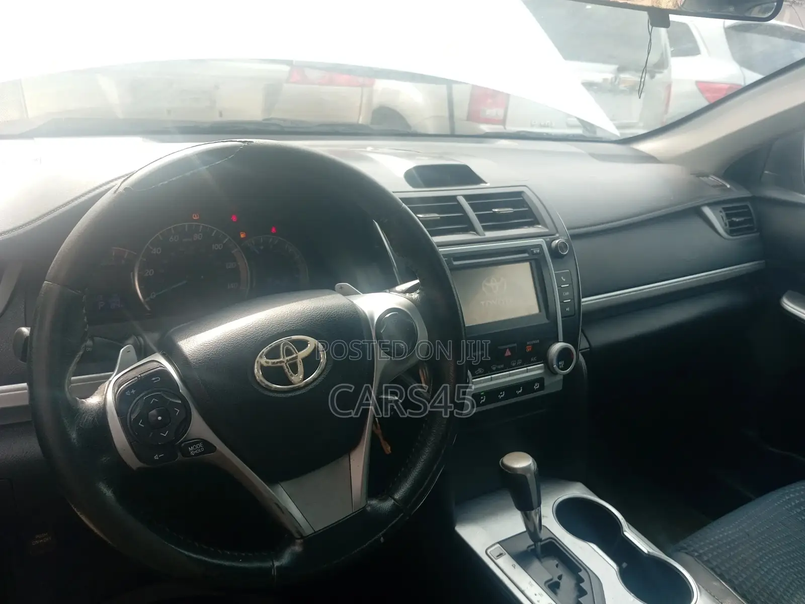 Toyota Camry 2012 Silver