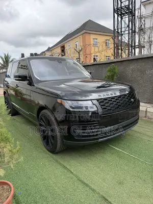 Land Rover Range Rover Vogue 2018 Black