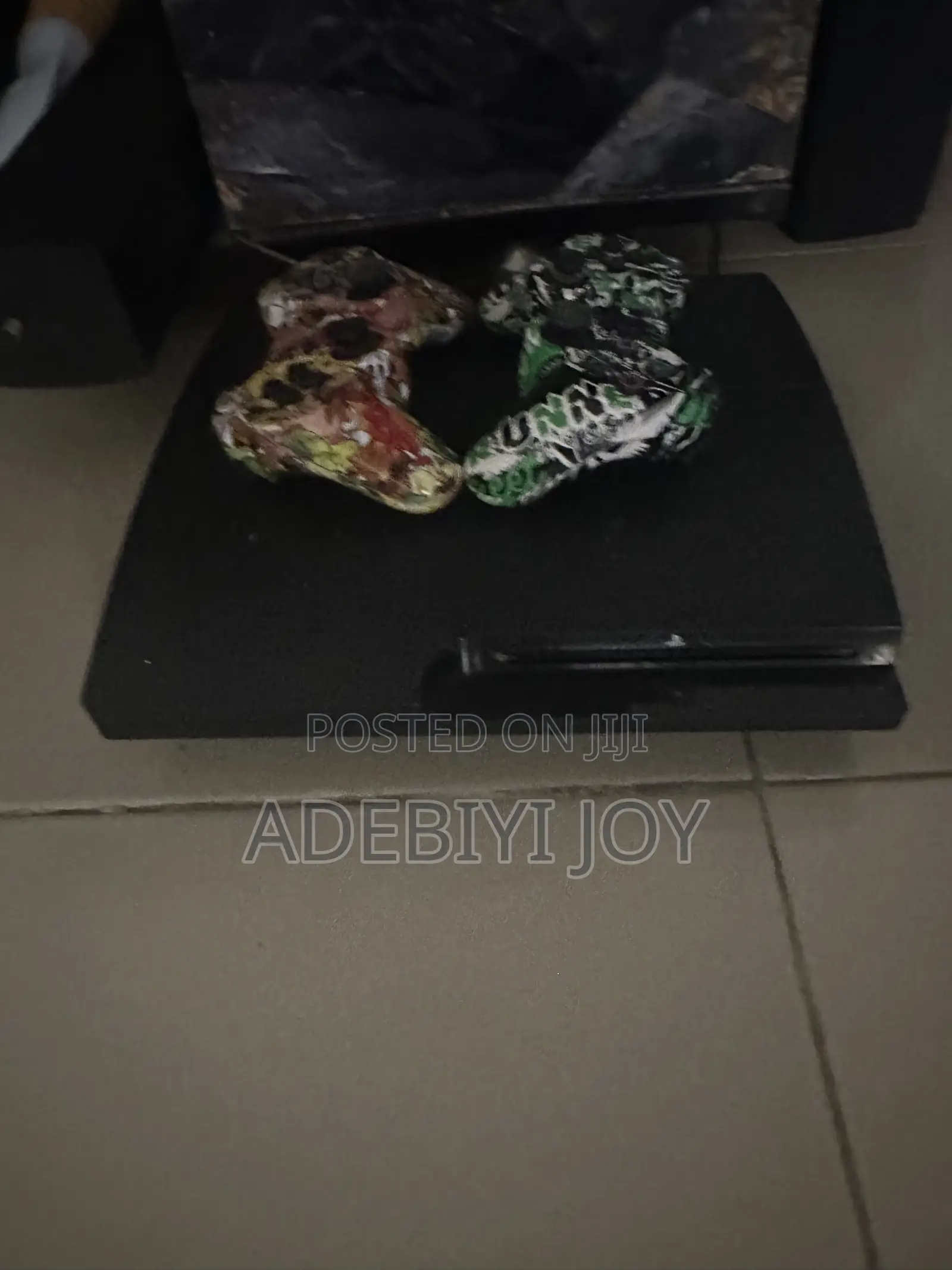 Ps3 Slim With 2pads