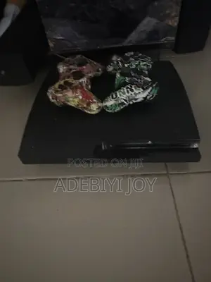 Ps3 Slim With 2pads