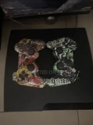 Ps3 Slim With 2pads
