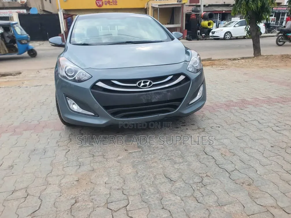 Hyundai Elantra 2014