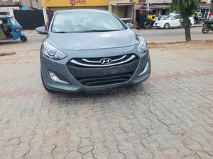 Hyundai Elantra 2014