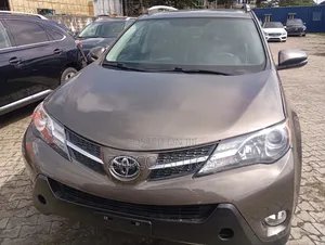 Toyota RAV4 Limited AWD (2.5L 4cyl 6A) 2013 Brown