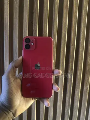 Apple iPhone 11 64 GB Red