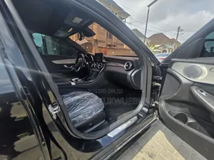 Mercedes-Benz C63 S RWD Sedan (4.0L V8 7A) 2017 Black