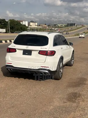 Mercedes-Benz GLC-Class 2022 White