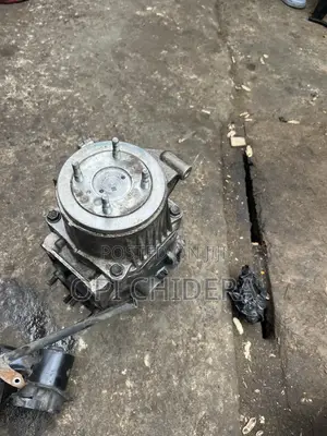 Tokunbo Sienna 2012to 2017 Back Axle Available 