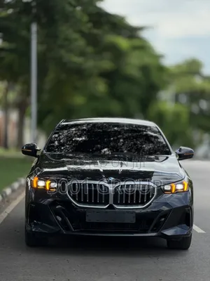 New BMW 520i 2025 Black