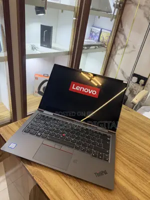 Laptop Lenovo ThinkPad Yoga 8GB Intel Core i5 SSD 256GB