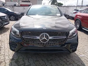Mercedes-Benz GLC-Class 2019 Black