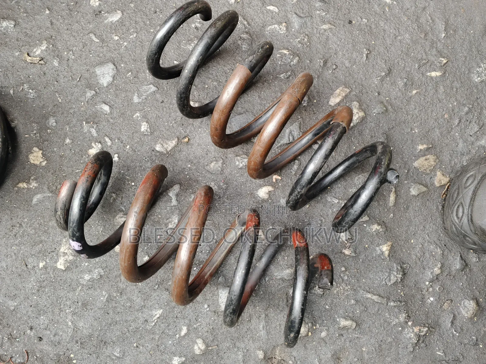 Back Spring Toyota RAV4 2010