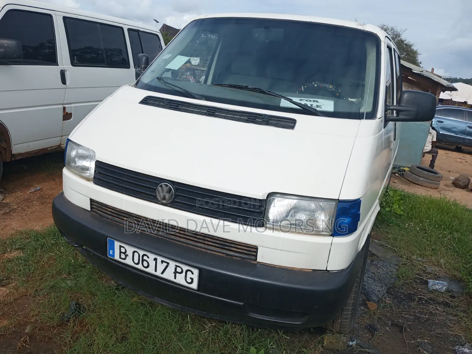 Volkswagen Transporter 2004 Orange