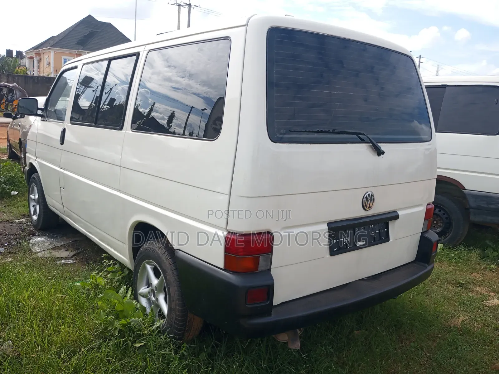 Volkswagen Transporter 2004 Orange