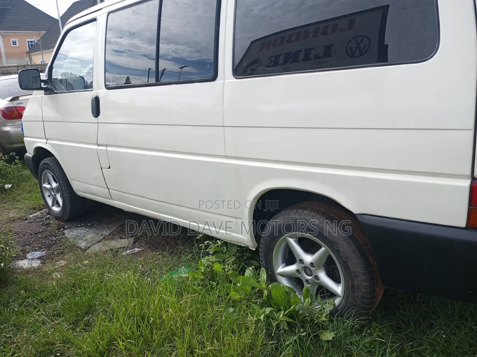 Volkswagen Transporter 2004 Orange