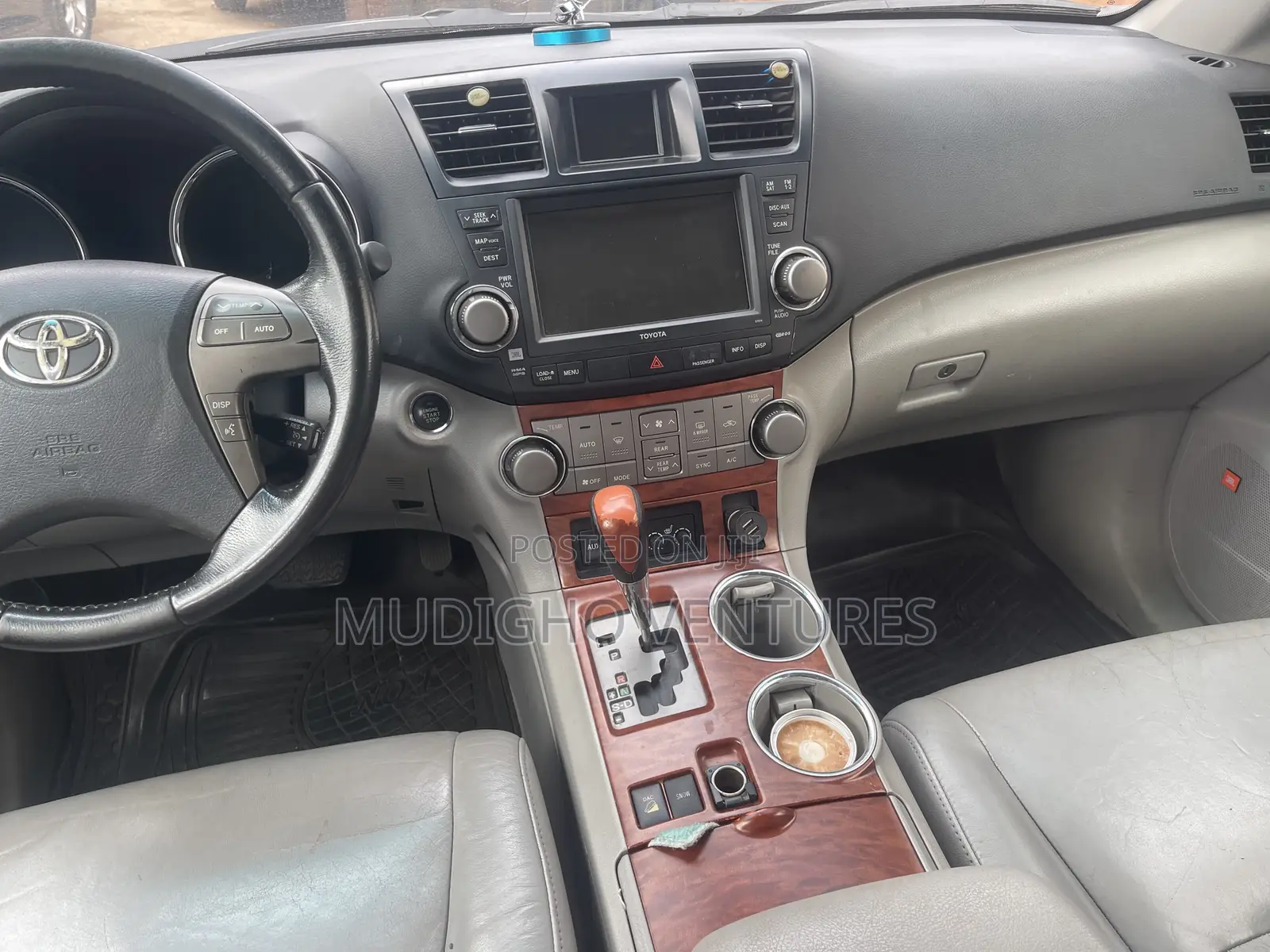 Toyota Highlander Limited 2010 Gray
