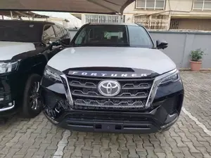 New Toyota Fortuner 2025 Black