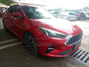 JAC J7 2022 Red