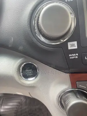 Toyota Highlander Limited 2010 Gray