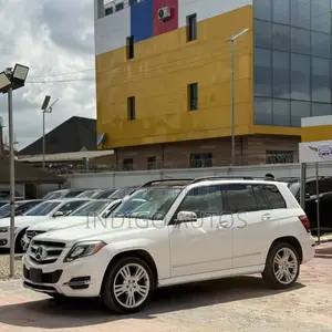 Mercedes-Benz GLK-Class 350 4MATIC 2013 White