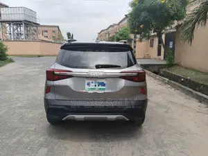 New Kia Seltos S 2023 Gray